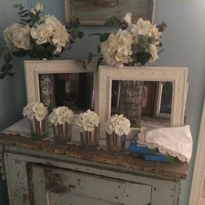 Meet your Posher, Mona